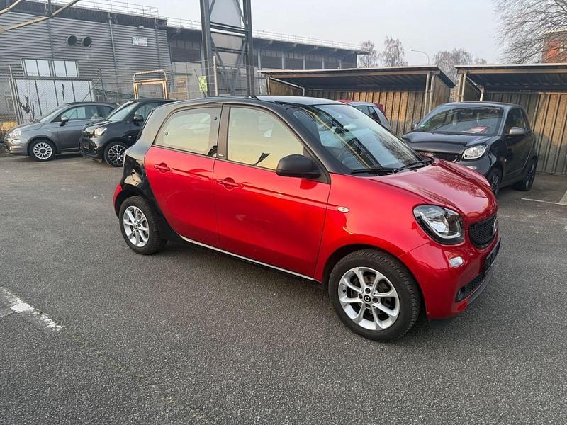 Gebraucht Smart ForFour Passion 71 PS (52 kW) 2017 Rot Kleinwagen
