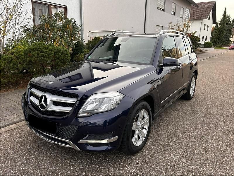 Andere farben Gebraucht 2012 Mercedes GLK250 SUV | 9.250 € (Fairer Preis) - Bild 1/4