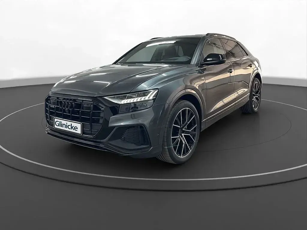 Gebraucht Audi Q8 Ambiente 286 PS (210 kW) 2023 Daytonagrau perleffekt SUV