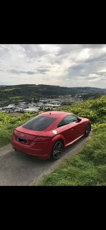 Gebraucht Audi TT Sport 230 PS (169 kW) 2016 Rot Coupé