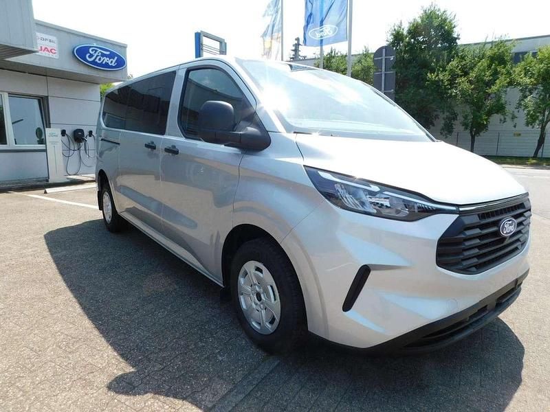 Silber Gebraucht 2025 Ford Transit Custom Trend Kombi | 47.980 € - Bild 1/4
