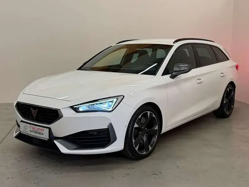 Gebraucht Cupra Leon 245 PS (180 kW) 2022 Weiß Limousine