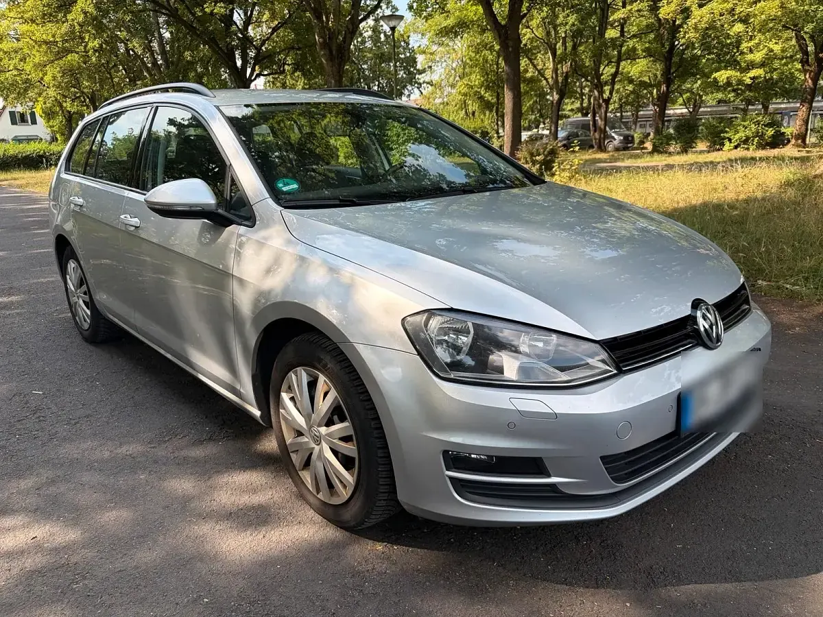 Gebraucht VW Golf VII 110 PS (80 kW) 2016 Silber Kombi
