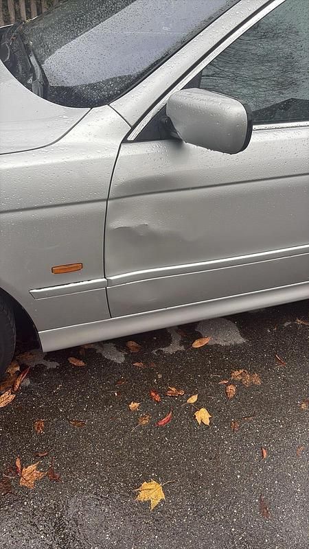 Gebraucht BMW 525 M Sport 192 PS (141 kW) 2000 Silber Limousine