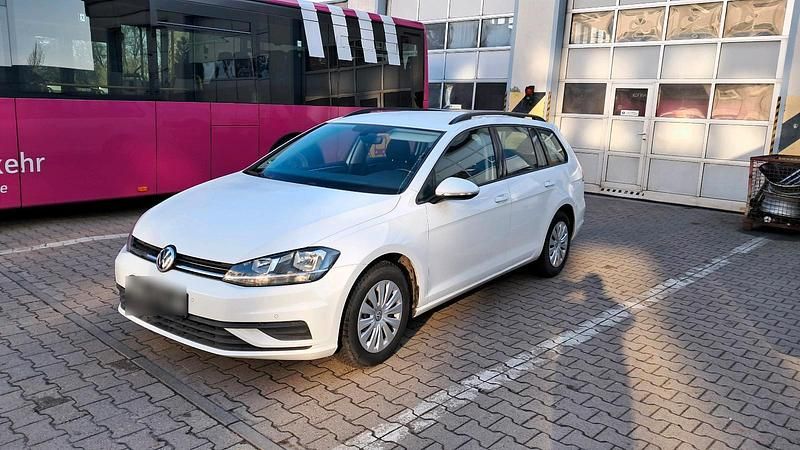 Gebraucht VW Golf VII 115 PS (84 kW) 2018 Kombi