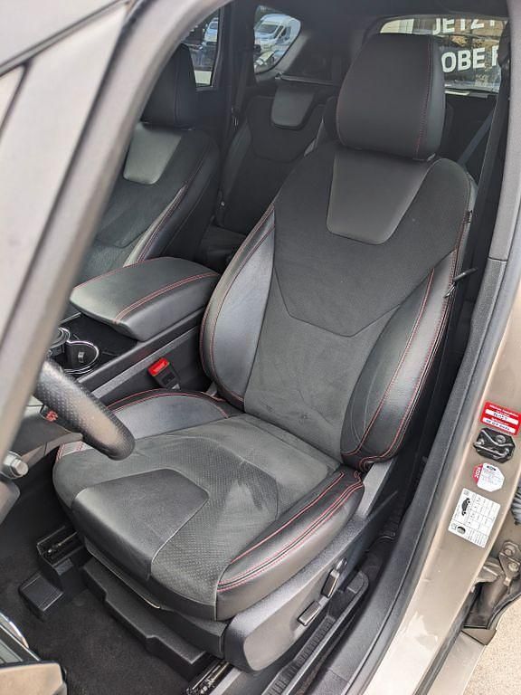 Gebraucht Ford S-MAX ST-Line 165 PS (121 kW) 2019 Silber Van / Kleinbus