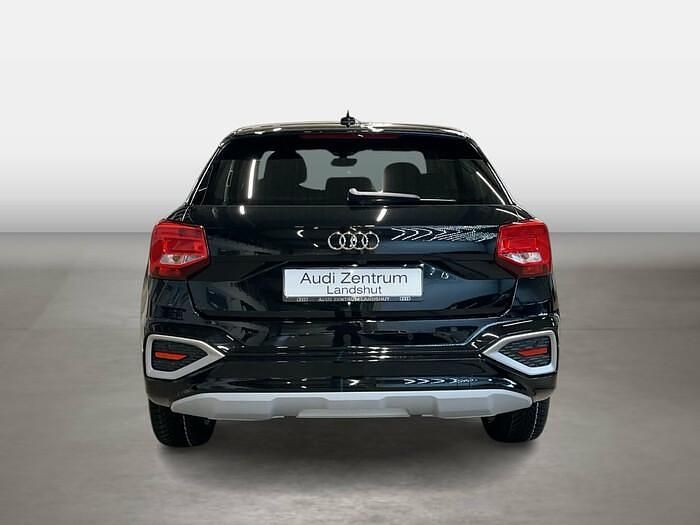Nowe Audi Q2 Advanced Plus 150 KM (110 kW) 2026 Czarny SUV