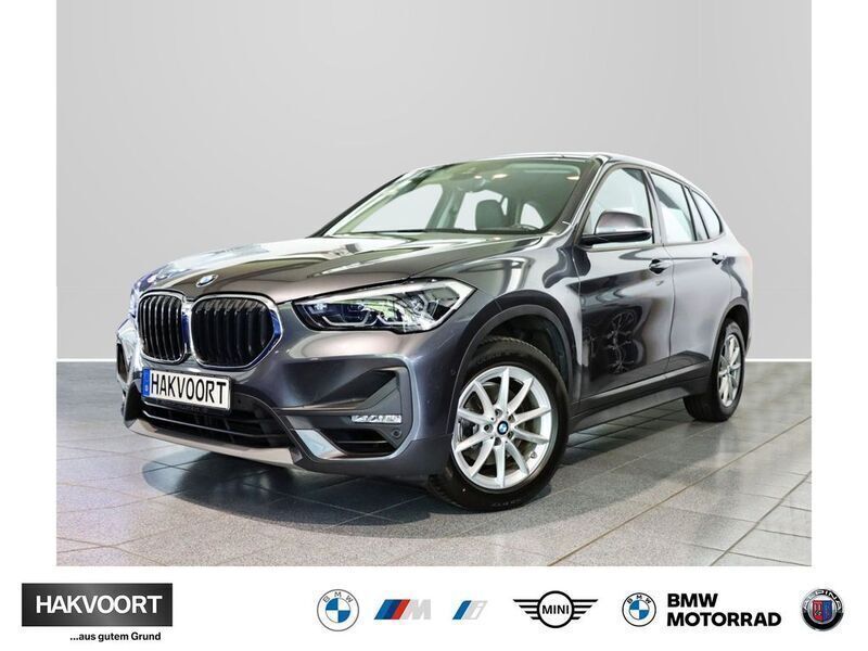 Mineralgrau metallic Gebraucht 2020 BMW X1 Advantage SUV | 25.480 € (Fairer Preis) - Bild 1/4