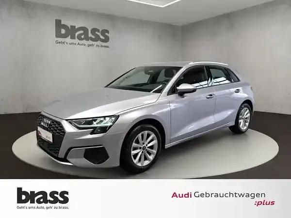 Gebraucht Audi A3 110 PS (80 kW) 2023 Florettsilber metallic Limousine