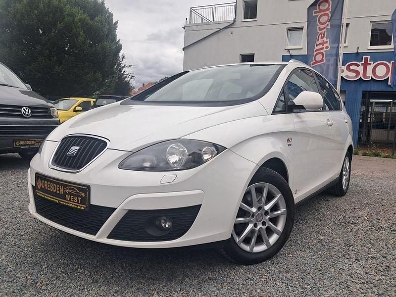 Weiß Gebraucht 2013 Seat Altea XL Copa Van / Kleinbus | 5.999 € (Fairer Preis) - Bild 1/4