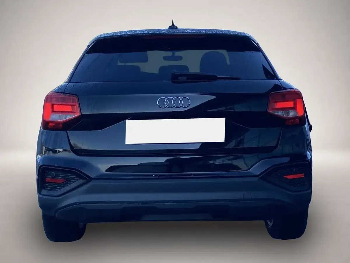 Gebraucht Audi Q2 150 PS (110 kW) 2022 Schwarz SUV
