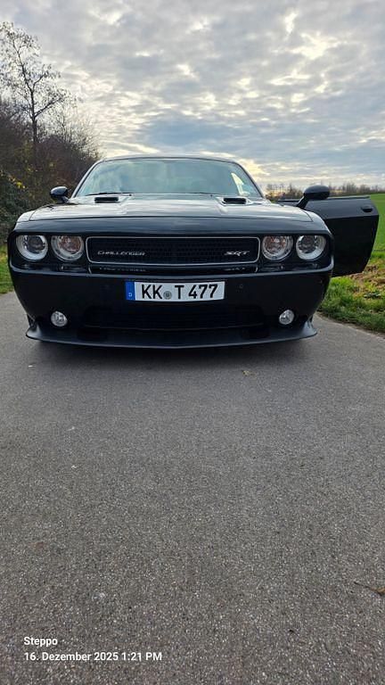 Schwarz Gebraucht 2011 Dodge Challenger Coupé | 27.800 € (Guter Preis) - Bild 1/4