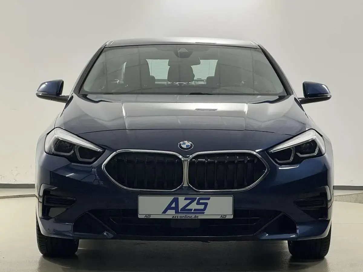 Gebraucht BMW 220 Gran Coupé Sport Line 178 PS (130 kW) 2022 Blau Coupé