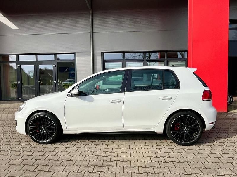 Gebraucht VW Golf VI GTI 210 PS (154 kW) 2010 Weiß Kleinwagen