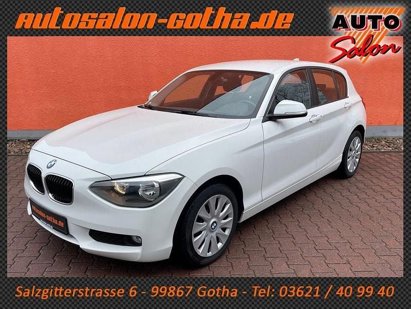 Weiß Gebraucht 2012 BMW 116 Kleinwagen | 7.890 € (Fairer Preis) - Bild 1/4