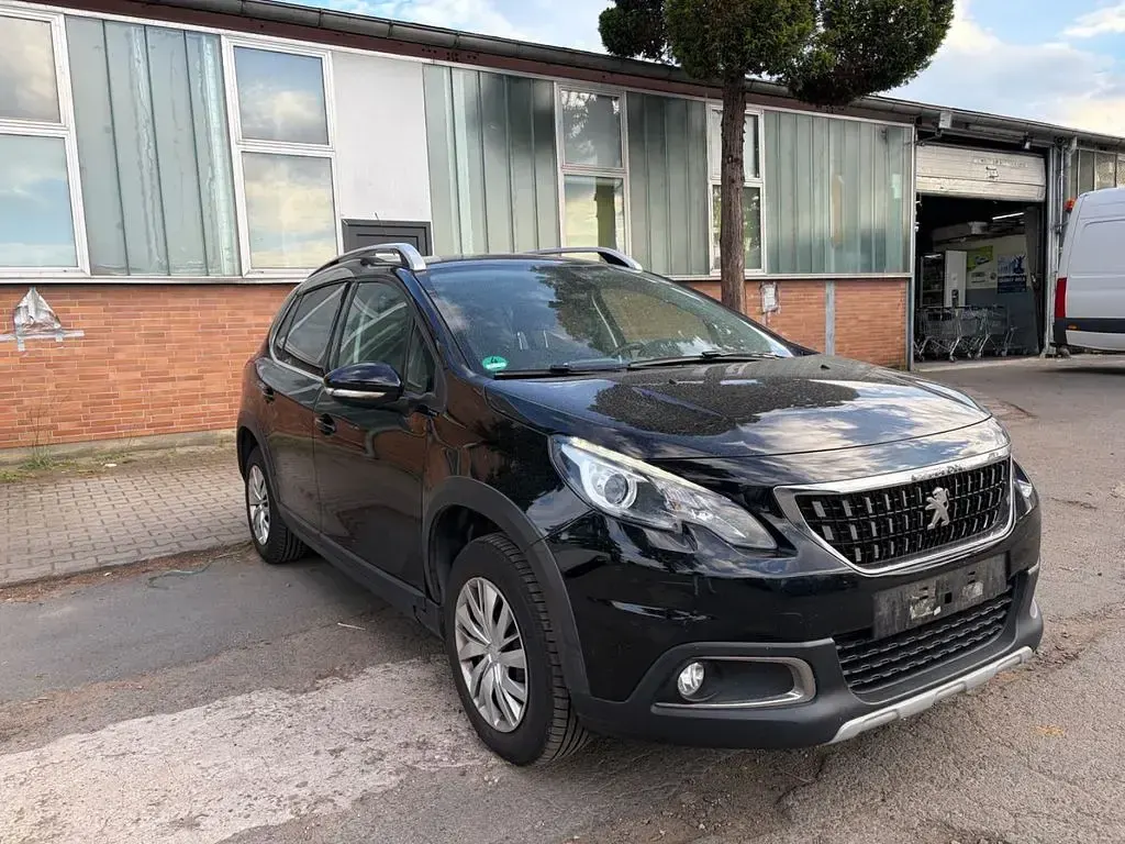 Gebraucht Peugeot 2008 Allure 110 PS (80 kW) 2017 Schwarz SUV