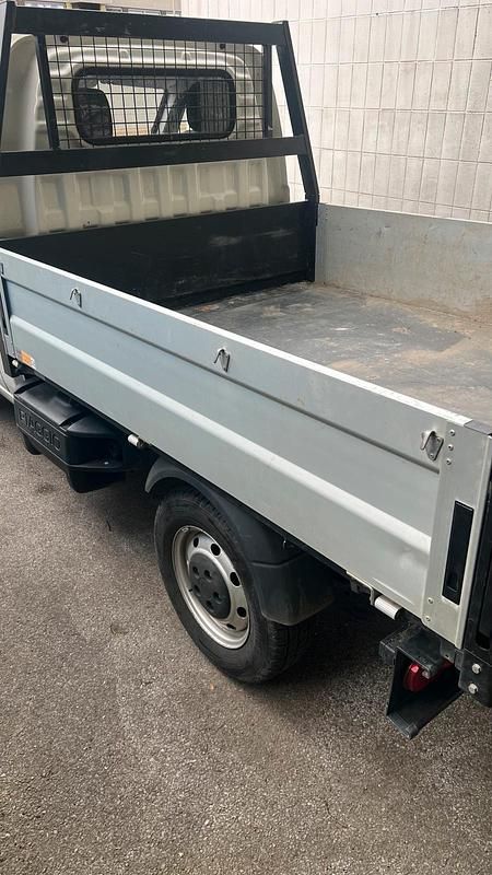 Gebraucht Piaggio Porter 106 PS (77 kW) 2023 Weiß Van / Kleinbus