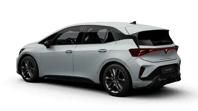 Neu Cupra Born Endurance 169 kW (231 PS) 2026 Glacial white metallic Kleinwagen