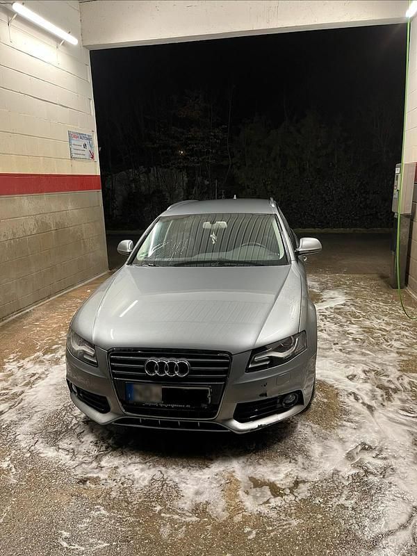 Gebraucht Audi A4 160 PS (117 kW) 2009 Grau Kombi