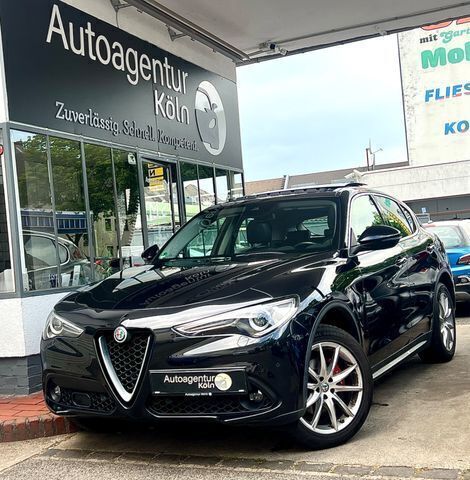 Schwarz Gebraucht 2017 Alfa Romeo Stelvio Super SUV | 19.990 € (Fairer Preis) - Bild 1/4