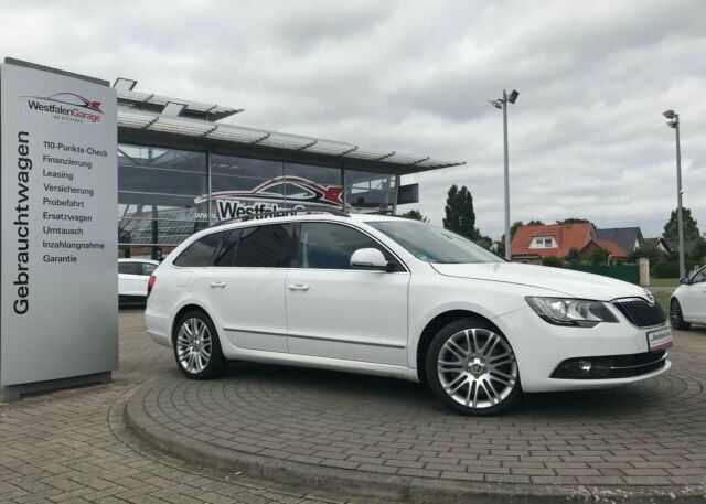 Gebraucht Skoda Superb Elegance 260 PS (191 kW) 2013 Weiß Kombi