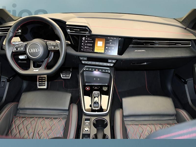 Gebraucht Audi S3 Sportback 333 PS (244 kW) 2024 Grau Kleinwagen