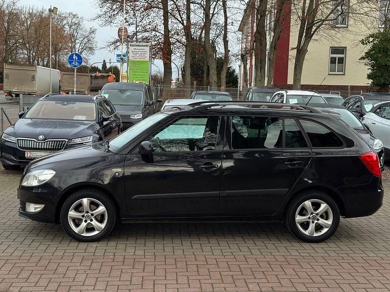 Gebraucht Skoda Fabia Family 86 PS (63 kW) 2012 Schwarz Kombi
