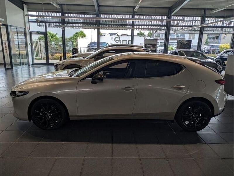 Neu Mazda 3 Homura-Line 140 PS (102 kW) 2025 Braun Limousine