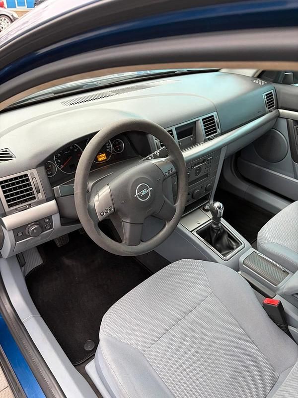 Gebraucht Opel Vectra 122 PS (89 kW) 2004 Kombi