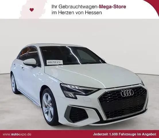 Używany Audi A3 S-Line 150 KM (110 kW) 2022 Sedan/Limuzyna
