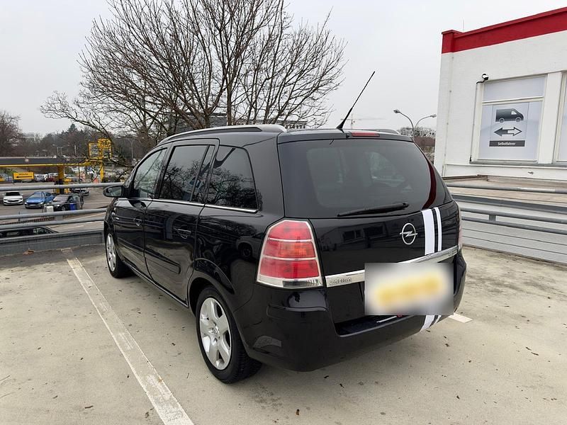 Gebraucht Opel Zafira 150 PS (110 kW) 2006 Schwarz Van / Kleinbus