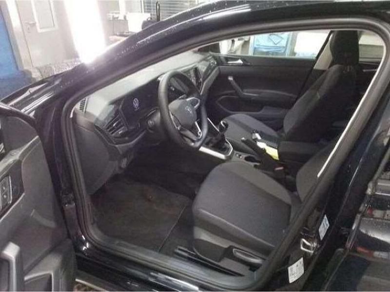 Gebraucht VW Taigo Life 95 PS (69 kW) 2025 Deep black perleffekt SUV