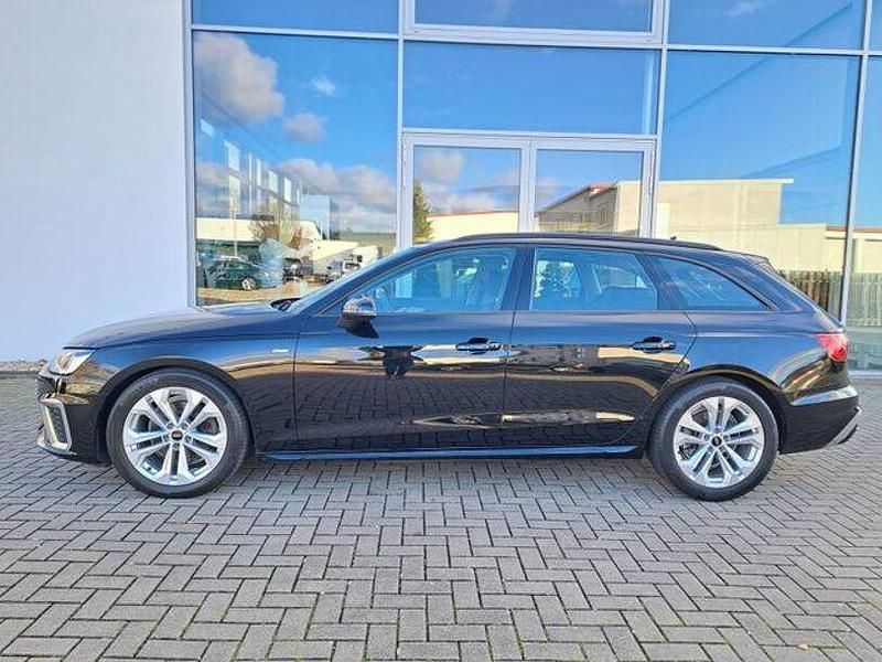 Gebraucht Audi A4 S-Line 150 PS (110 kW) 2023 Schwarz Kombi