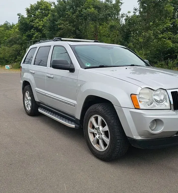Gebraucht Jeep Grand Cherokee Limited 218 PS (160 kW) 2006 Silber SUV