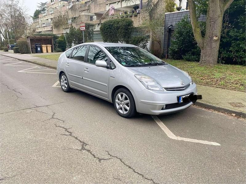 Silber Gebraucht 2008 Toyota Prius Executive Kleinwagen | 4.400 € (Fairer Preis) - Bild 1/4