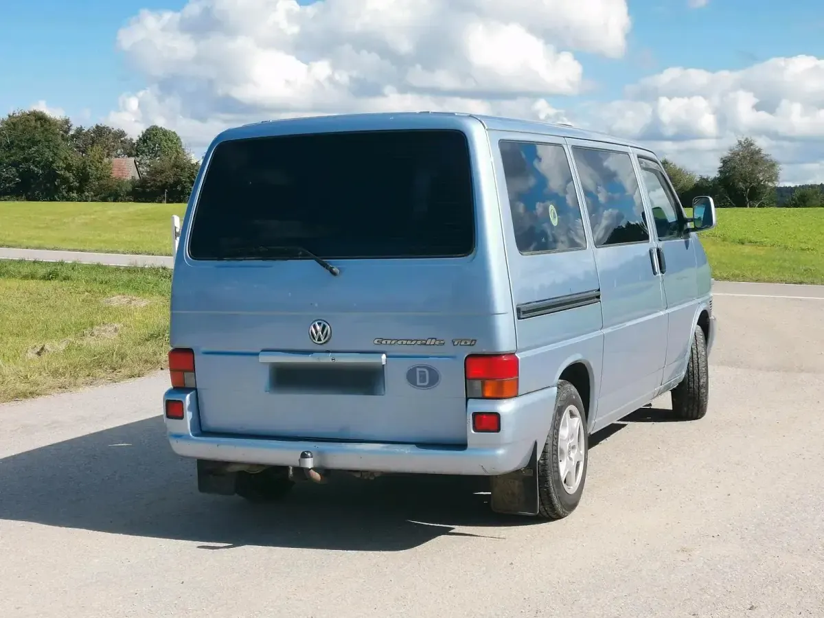Gebraucht VW T4 102 PS (75 kW) 1998 Blau Van