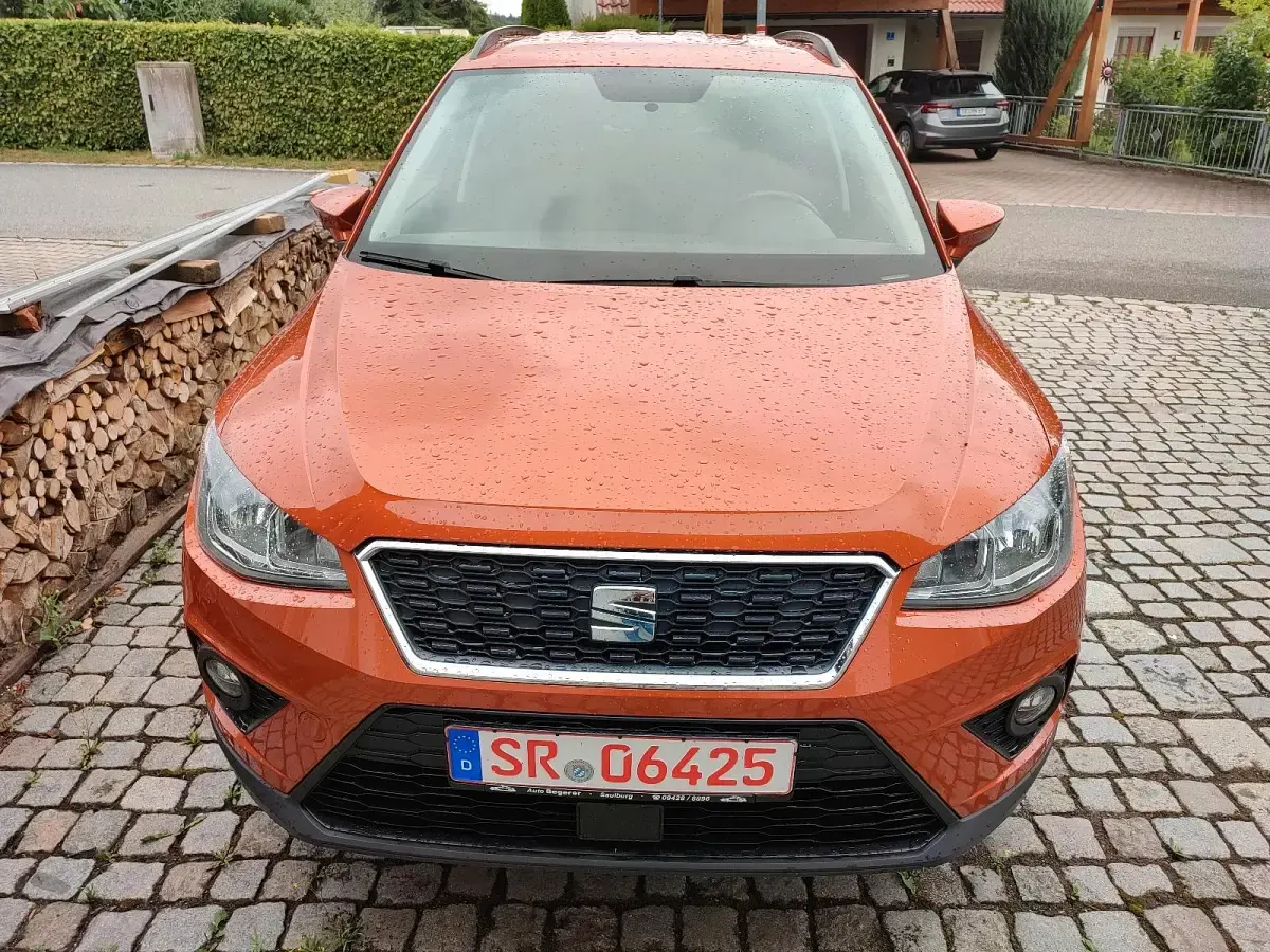Gebraucht Seat Arona Style 95 PS (69 kW) 2018 Orange SUV