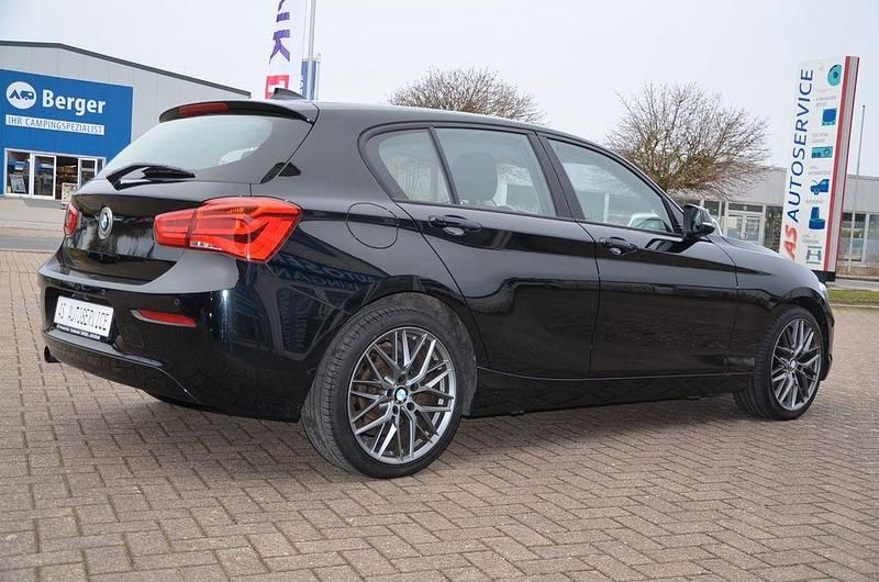 Używany BMW 116 Advantage 109 KM (80 kW) 2015 Czarny Hatchback