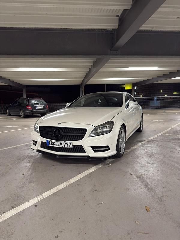 Gebraucht Mercedes CLS350 306 PS (225 kW) 2012 Weiß Limousine