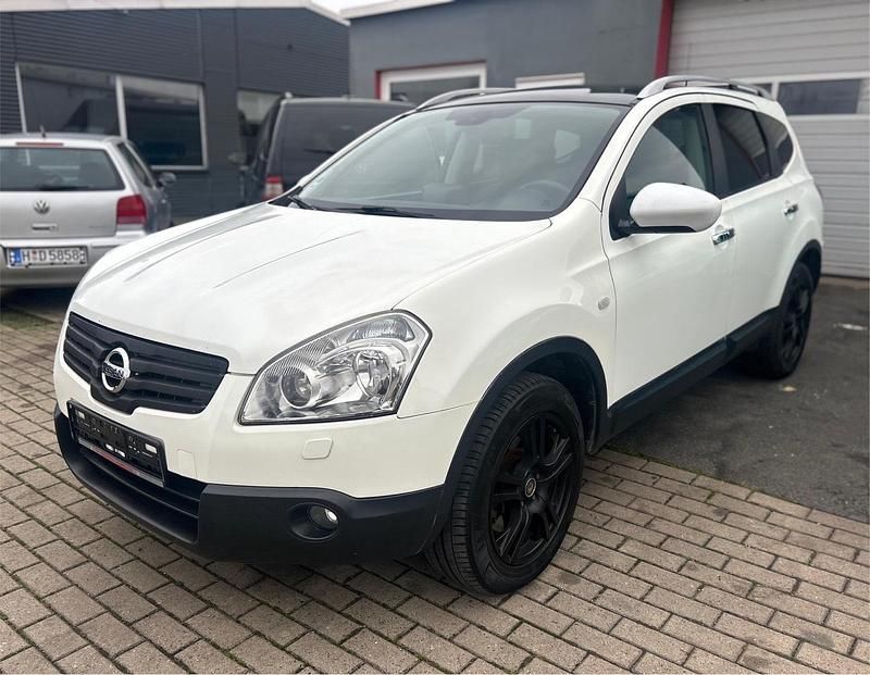 Weiß Gebraucht 2008 Nissan Qashqai +2 SUV | 5.900 € (Fairer Preis) - Bild 1/4