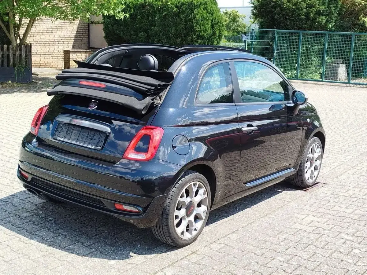 Gebraucht Fiat 500C S 86 PS (63 kW) 2018 Vesuvio schwarz Cabrio