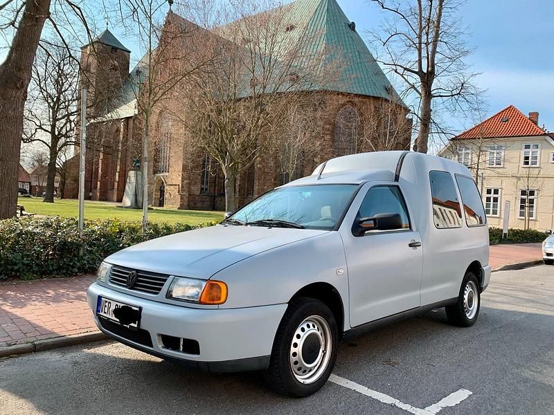 Grau Gebraucht 2002 VW Caddy Van / Kleinbus | 3.299 € - Bild 1/4