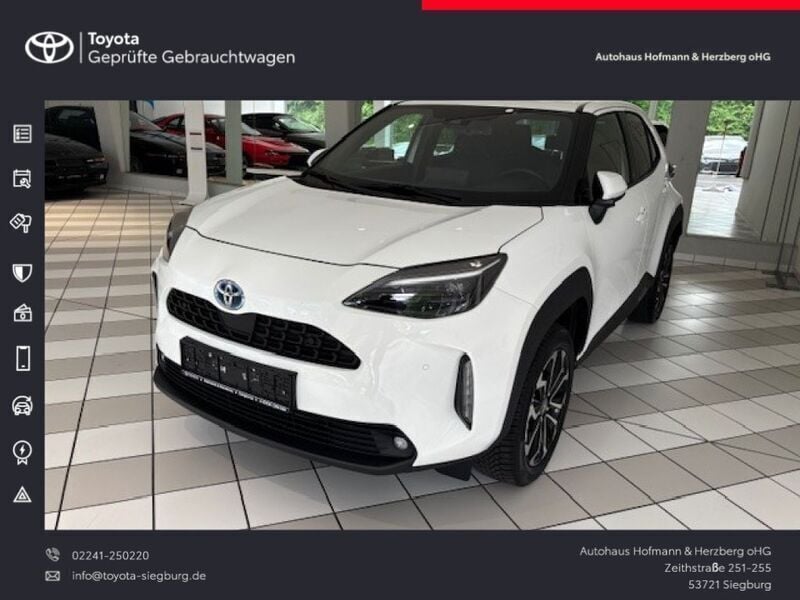 Weiß Gebraucht 2024 Toyota Yaris Cross Team SUV | 25.490 € (Fairer Preis) - Bild 1/4
