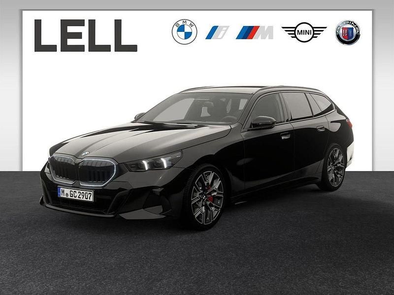 Schwarz Neu 2025 BMW 520 M Sport Kombi | 69.988 € (Teuer) - Bild 1/4