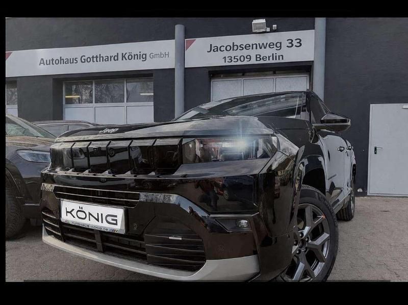 Gebraucht Jeep Compass 146 PS (107 kW) 2026 Schwarz SUV