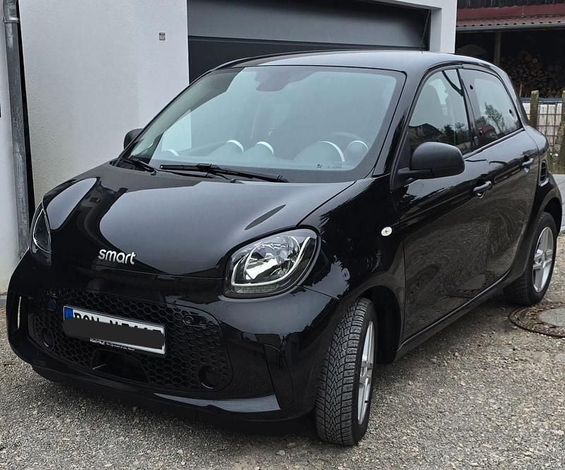 Schwarz Gebraucht 2020 Smart ForFour Electric Drive Kleinwagen | 8.800 € (Fairer Preis) - Bild 1/4