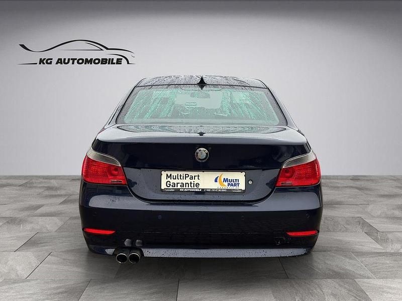 Gebraucht BMW 520 170 PS (125 kW) 2003 Blau Limousine