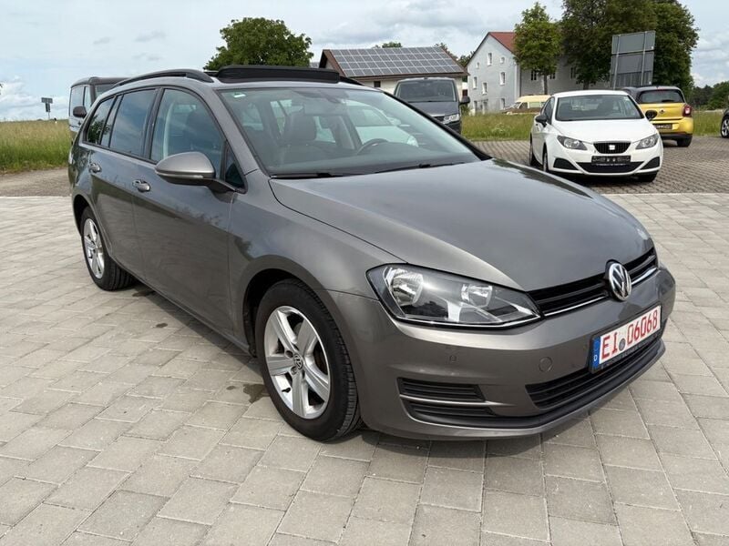 Grau Gebraucht 2013 VW Golf VII Comfortline Kombi | 6.999 € (Superpreis) - Bild 1/4