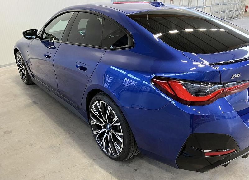 Gebraucht BMW i4 Performance 400 kW (544 PS) 2023 Blau Limousine