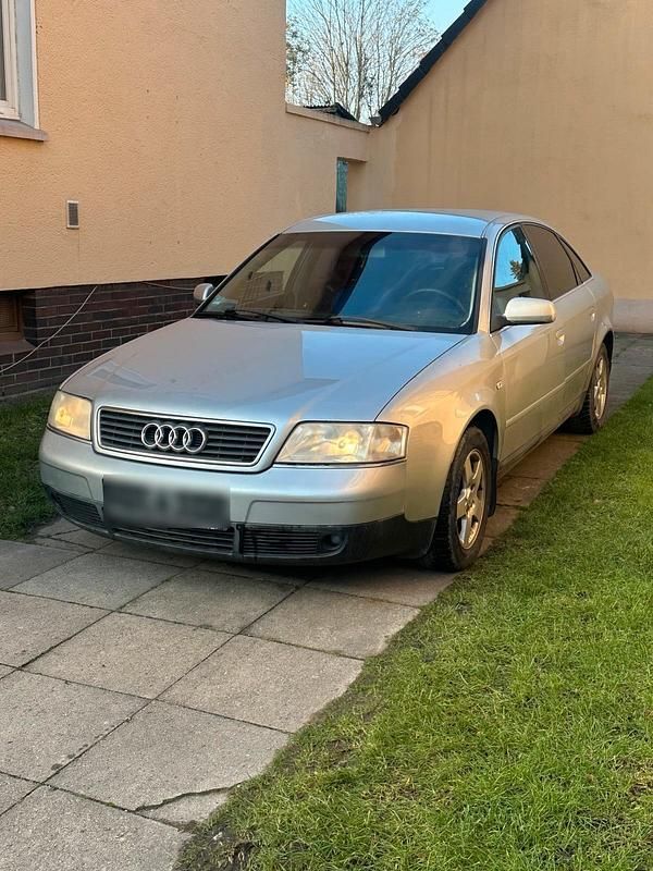 Silber Gebraucht 1998 Audi A6 Limousine | 1.300 € (Guter Preis) - Bild 1/4